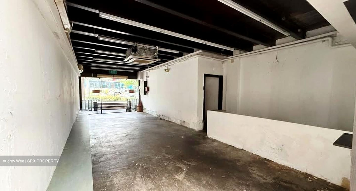 Neil Road (D2), Retail #544543051
